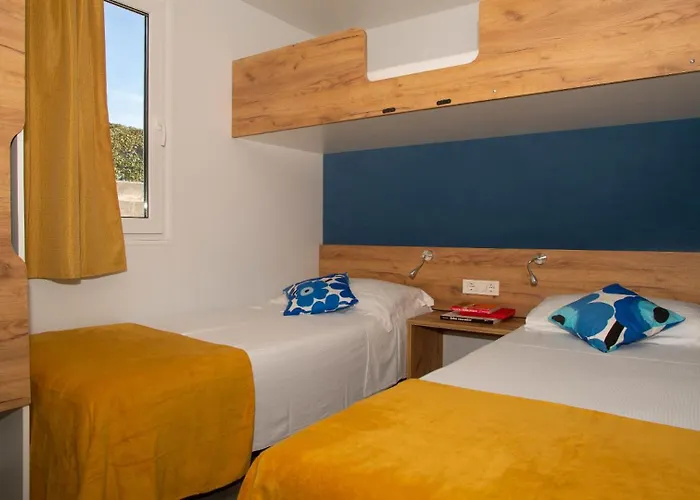 Marina Uno Floating Πλωτό κατάλυμα Λινιάνο Σαμπιαντόρο